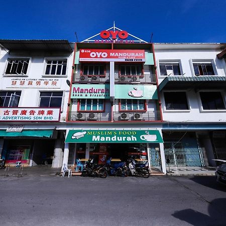 โอโย 836 มันดูระฮ์ รูม แอนด์ คาเฟ Hotel กูชิง ภายนอก รูปภาพ